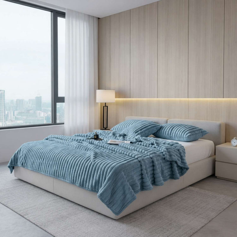 Thick Ribbed Plush Throw Blanket