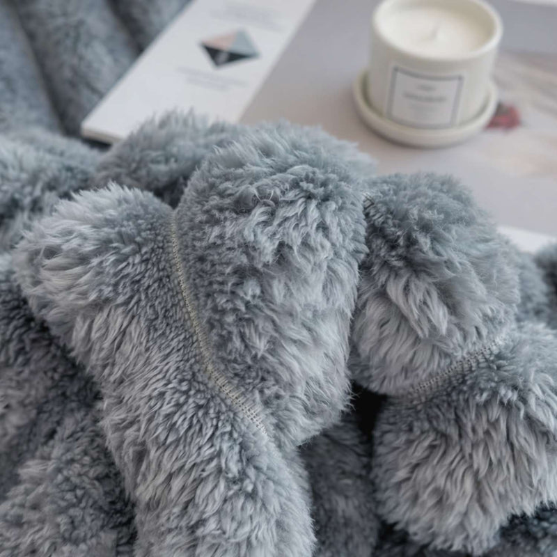 Thick Ribbed Plush Throw Blanket